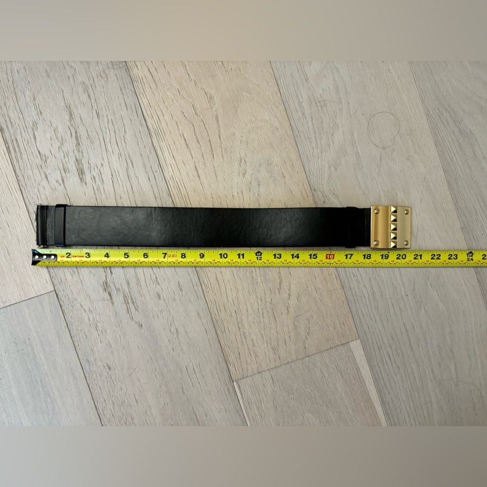 BCBGMaxAzria Belt w/ Metal Buckle - Picture 6 of 6